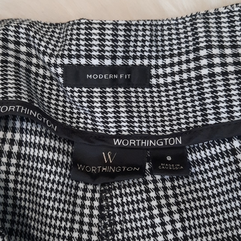 Black & White Worthington Plaid Modern Fit Pants - Picture 4 of 6